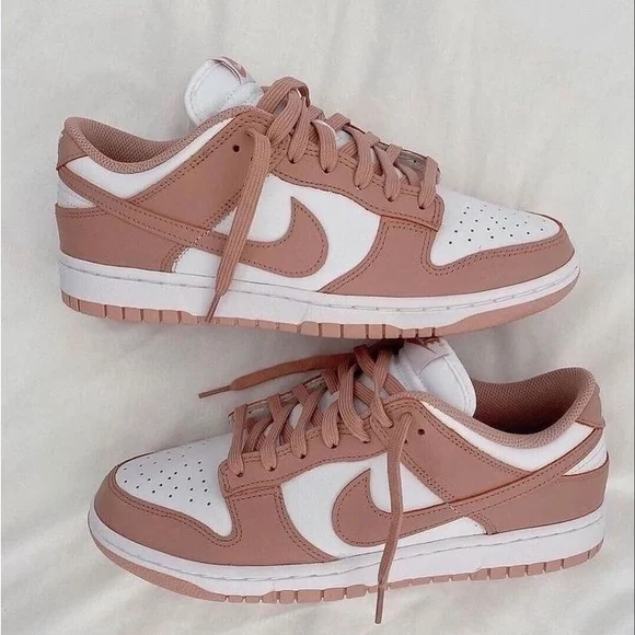 Women’s Nike Dunk Low Rose Whisper Size 6 - Picture 1 of 1